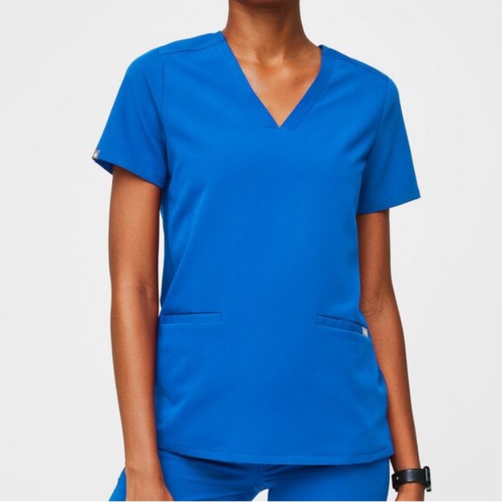 Figs Casma three pocket scrub top royal blue M Medium